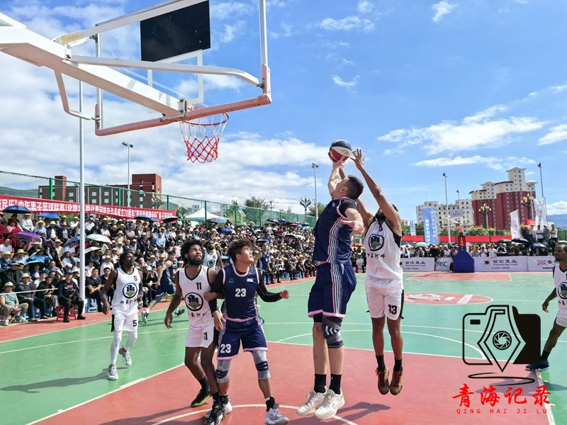化隆县:以篮球为媒 绽放绚烂光彩